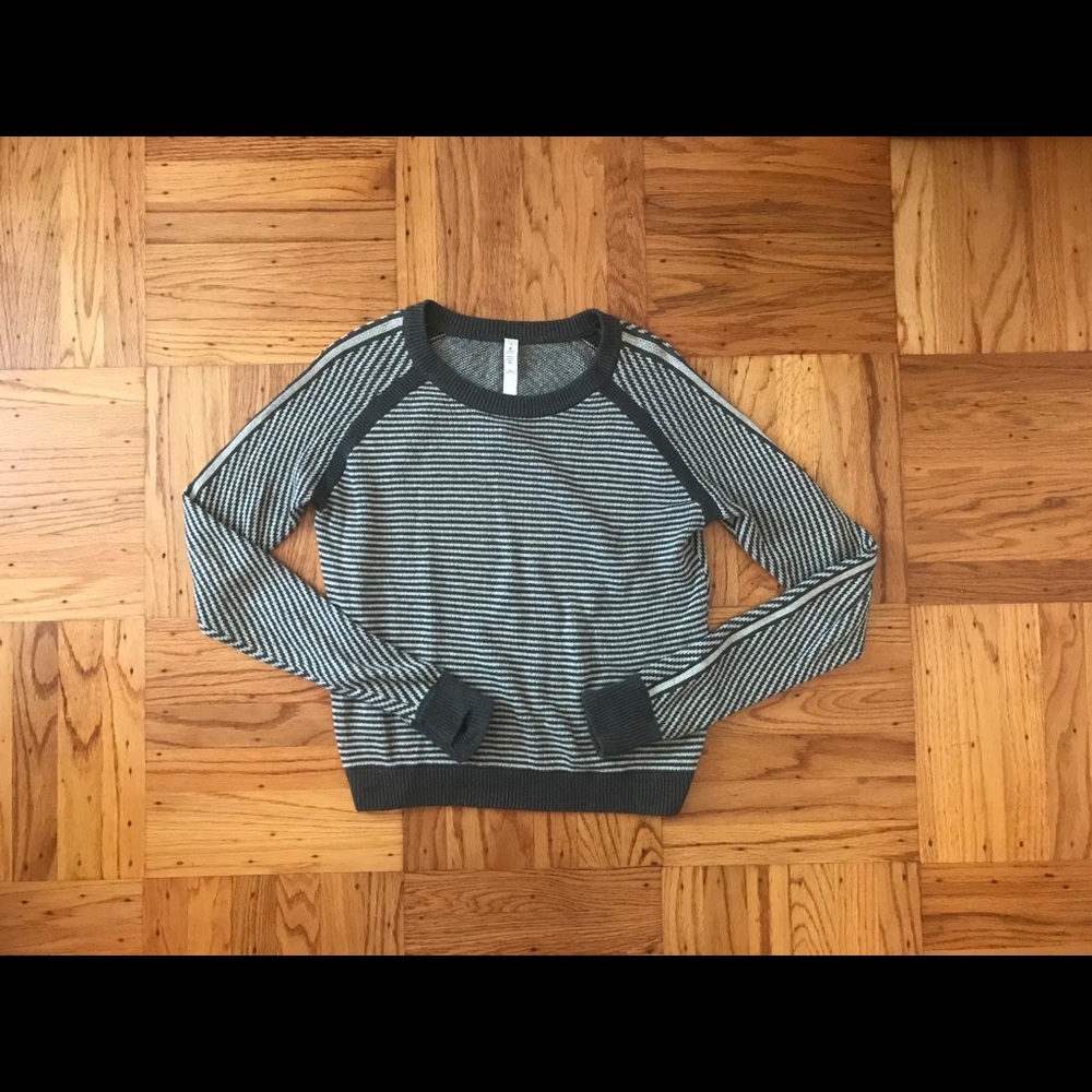 Lululemon striped sweater - size 4